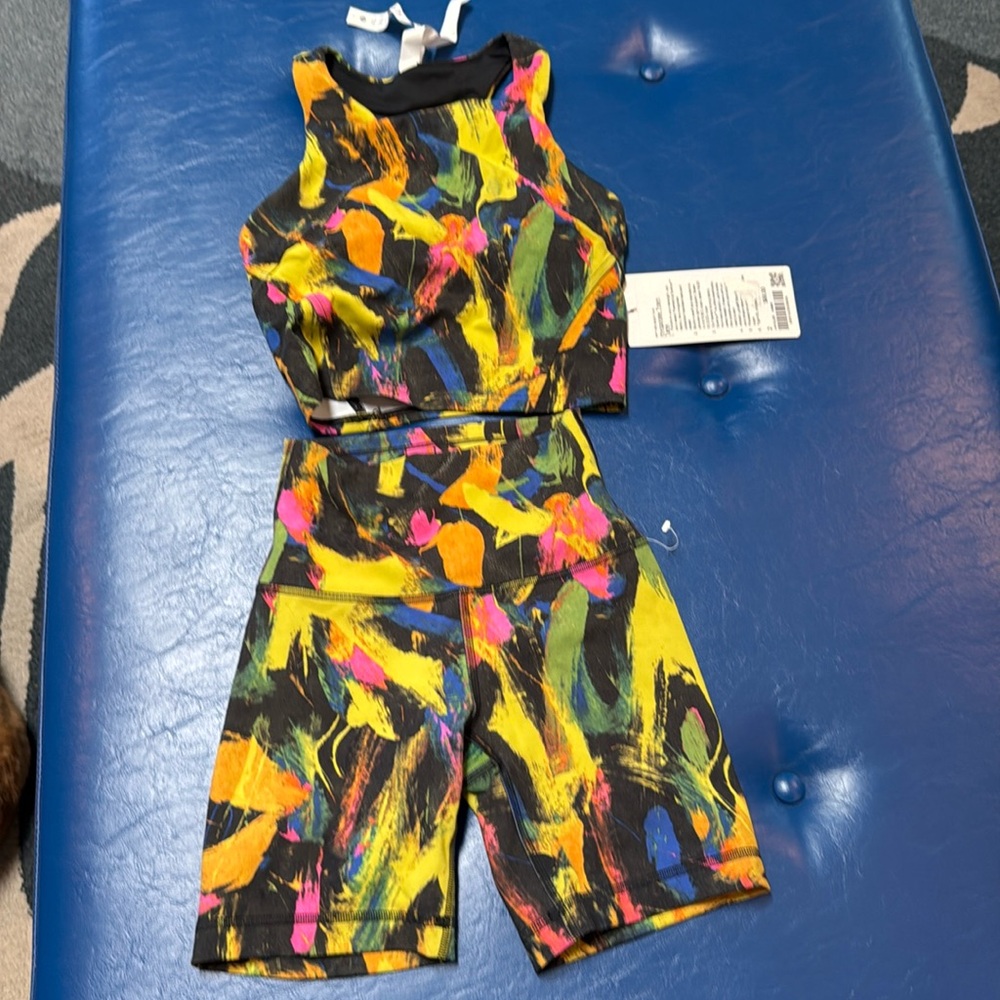Lululemon matching invigorate tank and shorts NWT size 2
